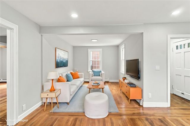 31 Rowan Street, Providence, RI 02908