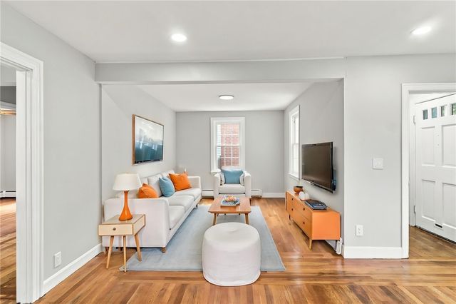 31 Rowan Street, Providence, RI 02908