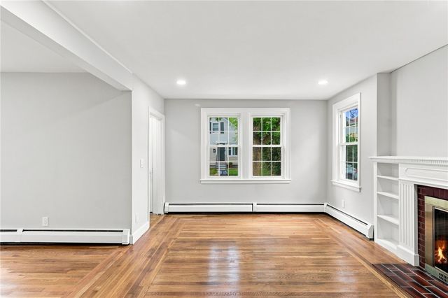 31 Rowan Street, Providence, RI 02908