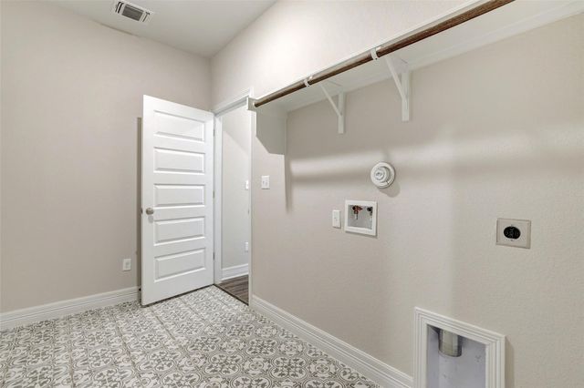 153 High Plains DR, Georgetown, TX 78628