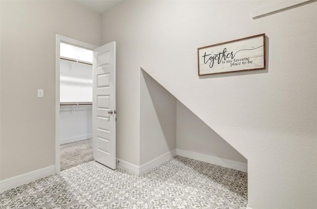 153 High Plains DR, Georgetown, TX 78628