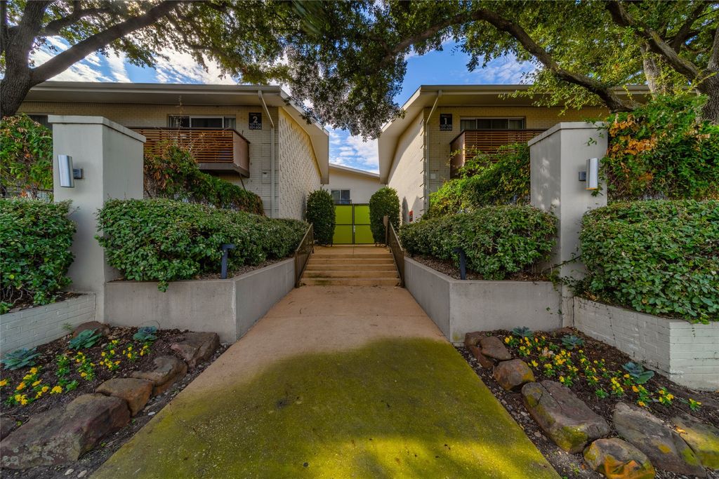 4616 W Lovers Lane 116, Dallas, TX 75209 — exterior