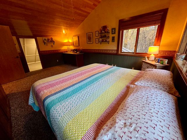 212 River Road, Piermont, NH 03779