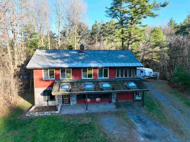 212 River Road, Piermont, NH 03779