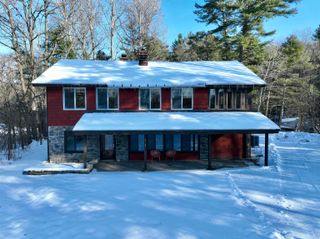 212 River Road, Piermont, NH 03779