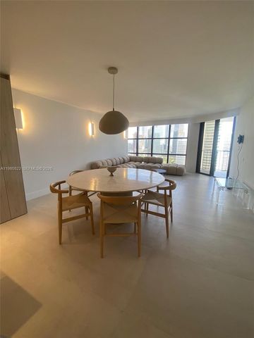 1901 Brickell Ave B2411, Miami, FL 33129