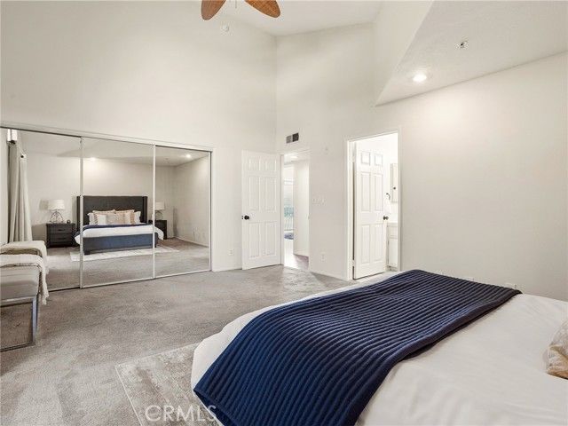 11044 Acama Street 302, Studio City (los Angeles), CA 91602