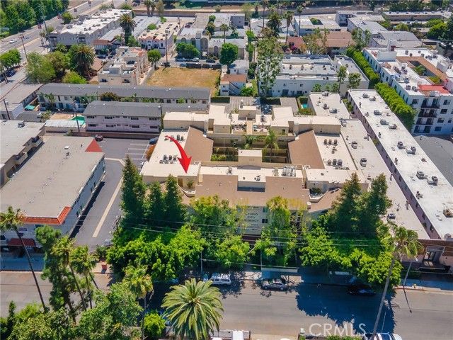 11044 Acama Street 302, Studio City (los Angeles), CA 91602