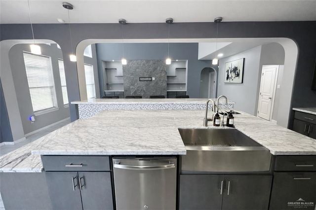 10318 N 26th Lane, Mcallen, TX 78504