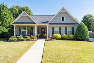 260 Creek View Lane, Acworth, GA 30102
