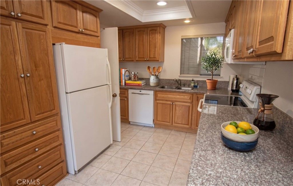 967 Calle Aragon, Laguna Woods, CA 92637 — photo 3