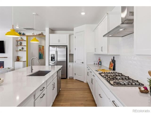 16517 W 92nd Place, Arvada, CO 80007
