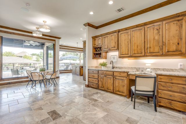 1104 Mallard Court, Granbury, TX 76048