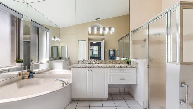 8754 NW 75th Place, Tamarac, FL 33321