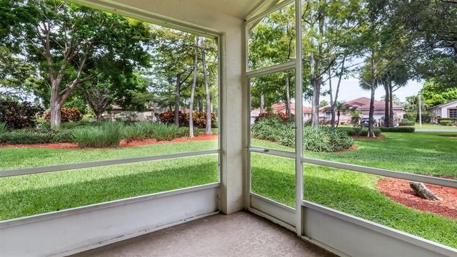 8754 NW 75th Place, Tamarac, FL 33321