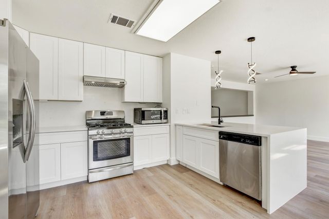16803 Bailey Jean DR, Round Rock, TX 78681