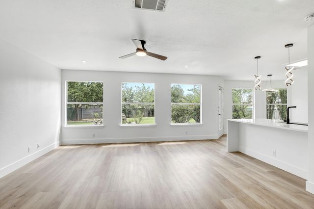 16803 Bailey Jean DR, Round Rock, TX 78681
