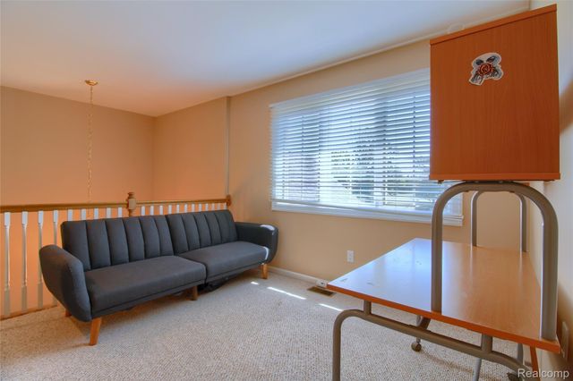 4600 Dolores Drive, Trenton, MI 48183