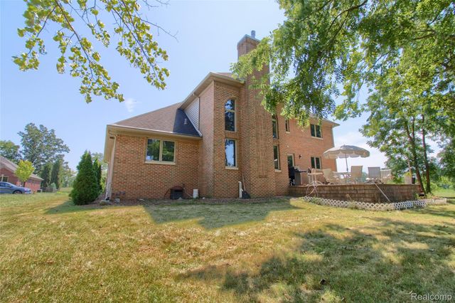 4600 Dolores Drive, Trenton, MI 48183