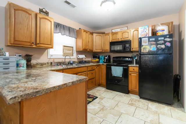 6000 Slate Lick Road, London, KY 40741