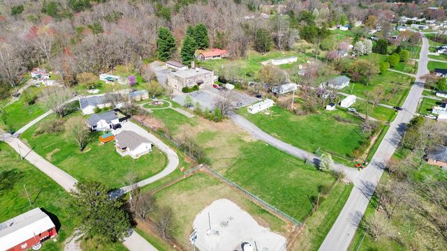 6000 Slate Lick Road, London, KY 40741