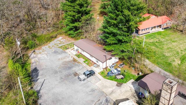 6000 Slate Lick Road, London, KY 40741