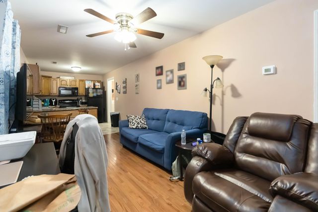 6000 Slate Lick Road, London, KY 40741