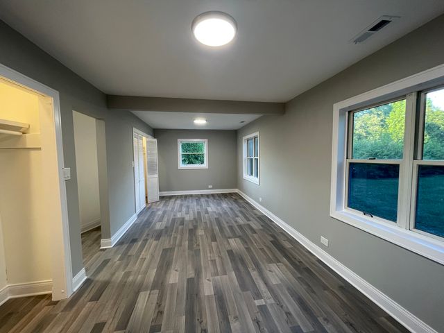 5547 S Peck Avenue, Countryside, IL 60525