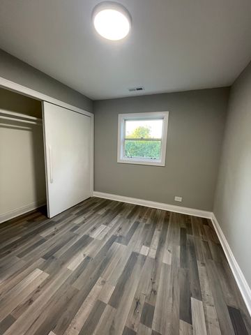 5547 S Peck Avenue, Countryside, IL 60525