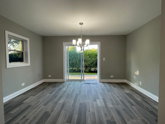 5547 S Peck Avenue, Countryside, IL 60525