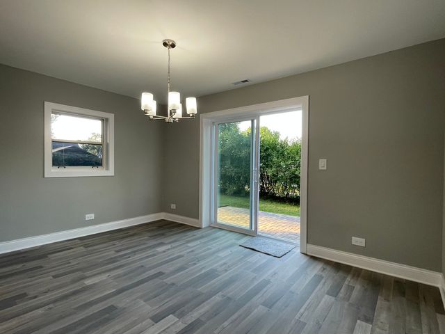 5547 S Peck Avenue, Countryside, IL 60525