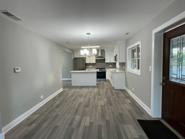 5547 S Peck Avenue, Countryside, IL 60525