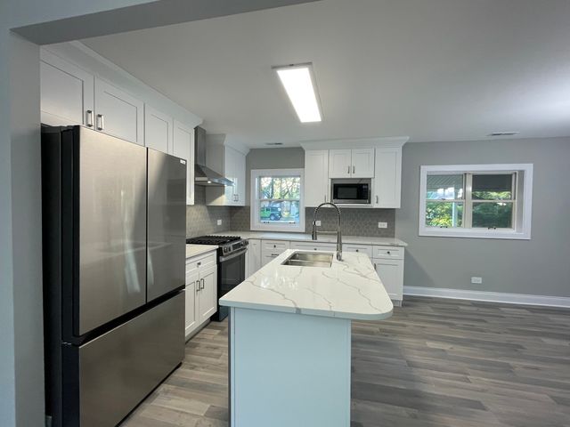 5547 S Peck Avenue, Countryside, IL 60525