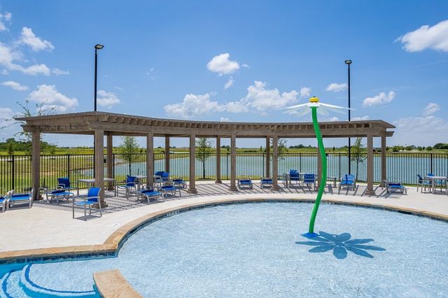 2339 Buffalo Bayou Way, Crandall, TX 75114