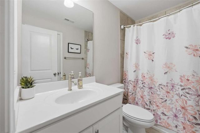 4050 Bryton Trace Drive, Cumming, GA 30041