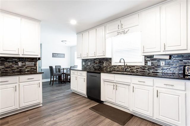 2436 Sky Valley Drive, Dacula, GA 30019