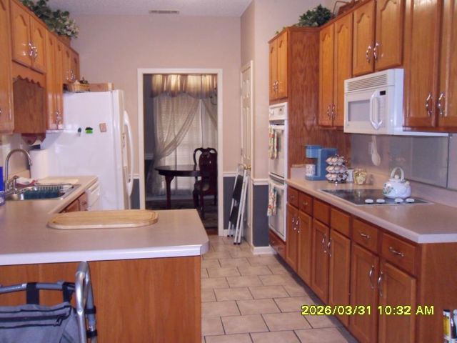 8785 DEXTER RD, Memphis, TN 38016