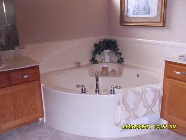 8785 DEXTER RD, Memphis, TN 38016