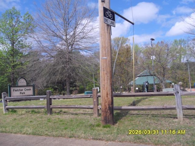 8785 DEXTER RD, Memphis, TN 38016