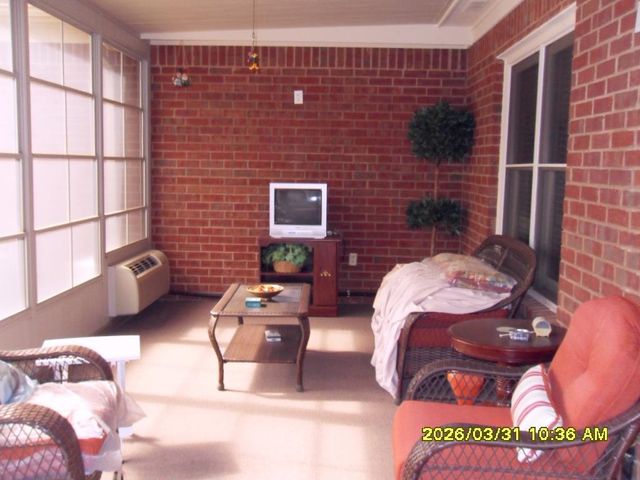 8785 DEXTER RD, Memphis, TN 38016