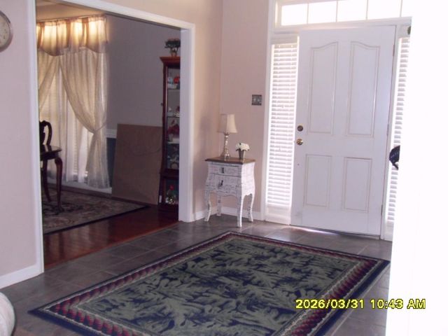 8785 DEXTER RD, Memphis, TN 38016