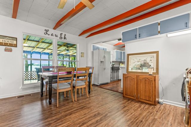 263 Crestwood Loop, Avinger, TX 75630