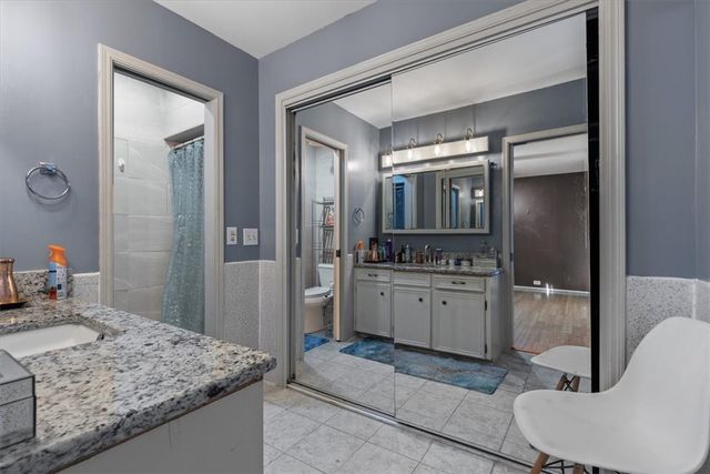 2002 17th Street, Rogers, AR 72758