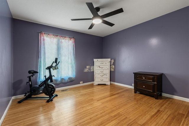 2002 17th Street, Rogers, AR 72758