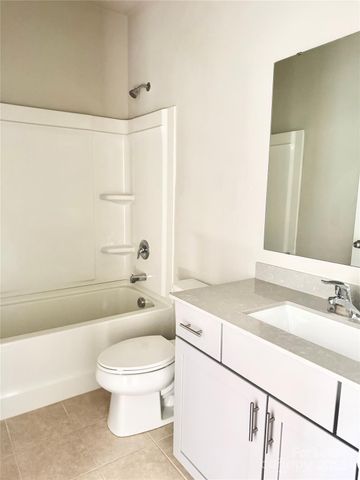 1138 Doveridge Street, Charlotte, NC 28273