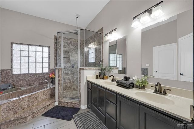 1216 Tanglewood Drive, Edinburg, TX 78539