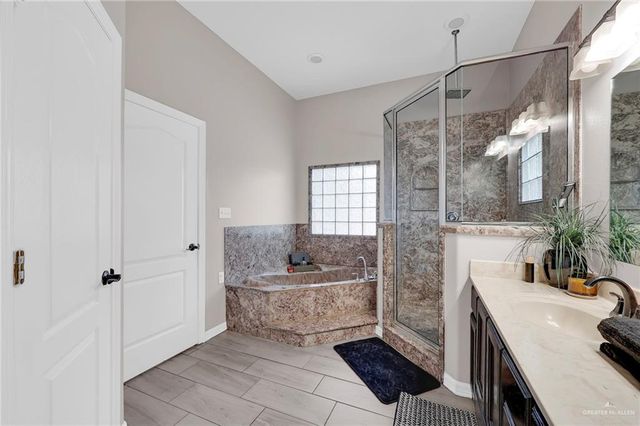 1216 Tanglewood Drive, Edinburg, TX 78539