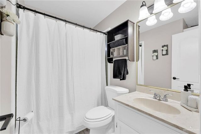 1216 Tanglewood Drive, Edinburg, TX 78539