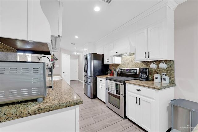 1216 Tanglewood Drive, Edinburg, TX 78539