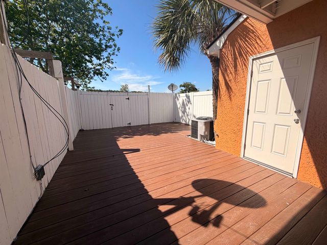 400 17th Ave. S Unit E, Myrtle Beach, SC 29577